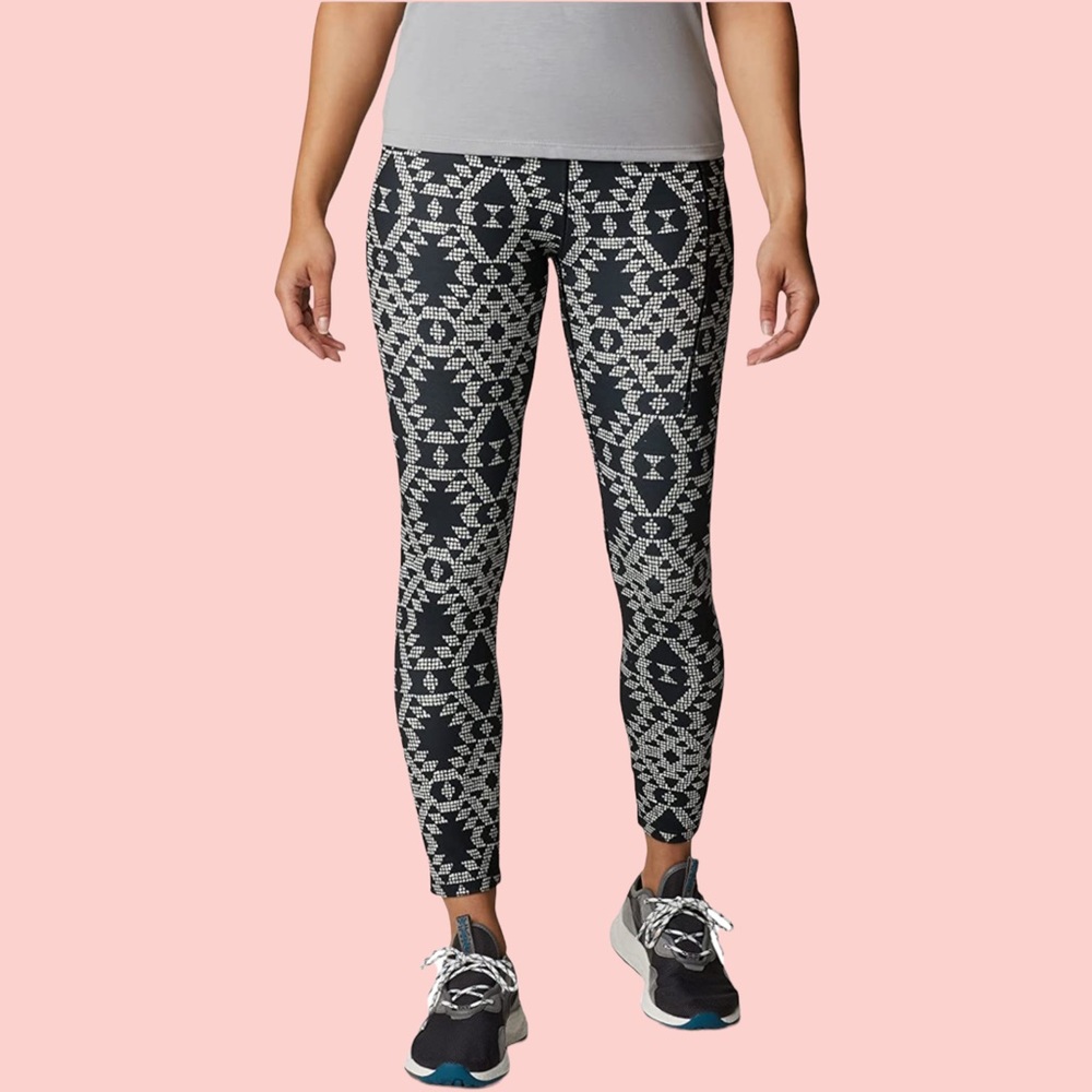 NWT Columbia Women's Weekend Adventure 7/8 Legging Chalk Tonal Blanket Sz Small